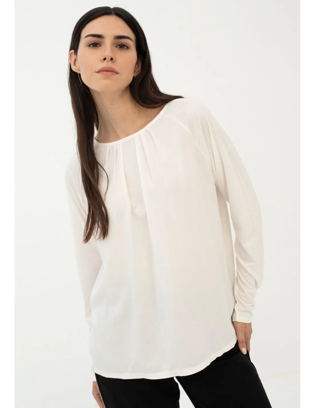 blusa_gualda_2.webp Store BLUSA GUALDA Camisas Y Blusas