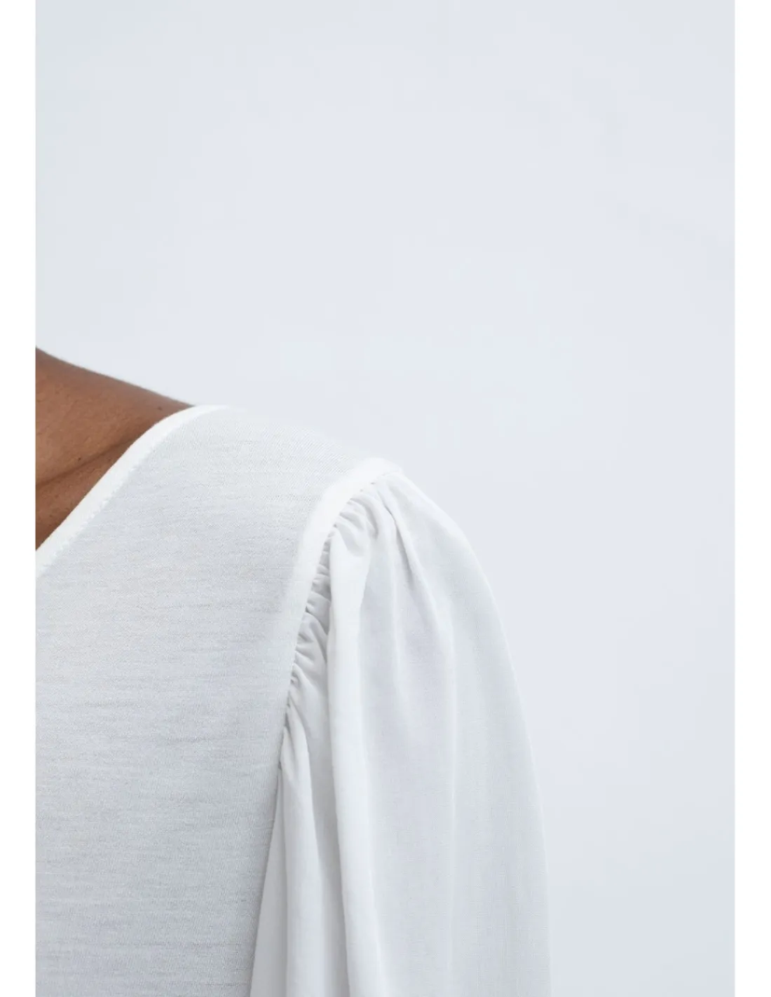 blusa_raia_2-1.webp Shop BLUSA RAIA Camisas Y Blusas