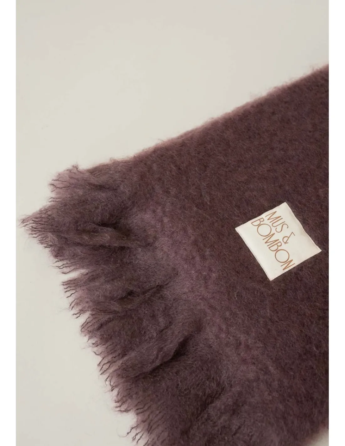 bufanda_amunartia_1.webp Sale BUFANDA AMUNARTIA Gorros, Bufandas Y Guantes