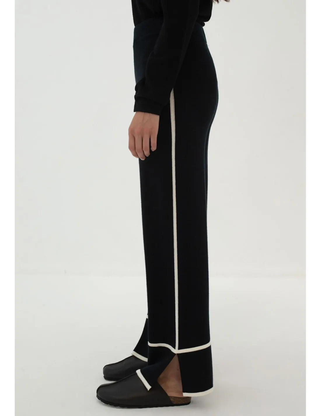 pantaln_caster_1-2.webp Cheap PANTALÓN CASTER Pantalones | Punto