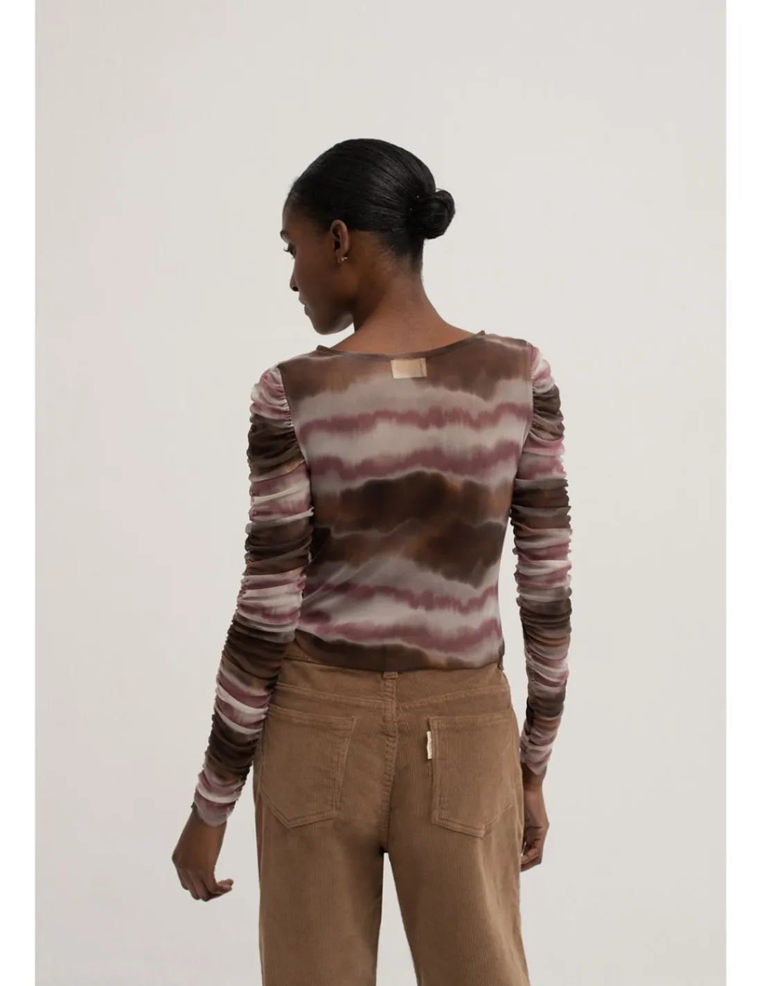 pantaln_ruecas_1-3.webp Online PANTALÓN RUECAS Pantalones