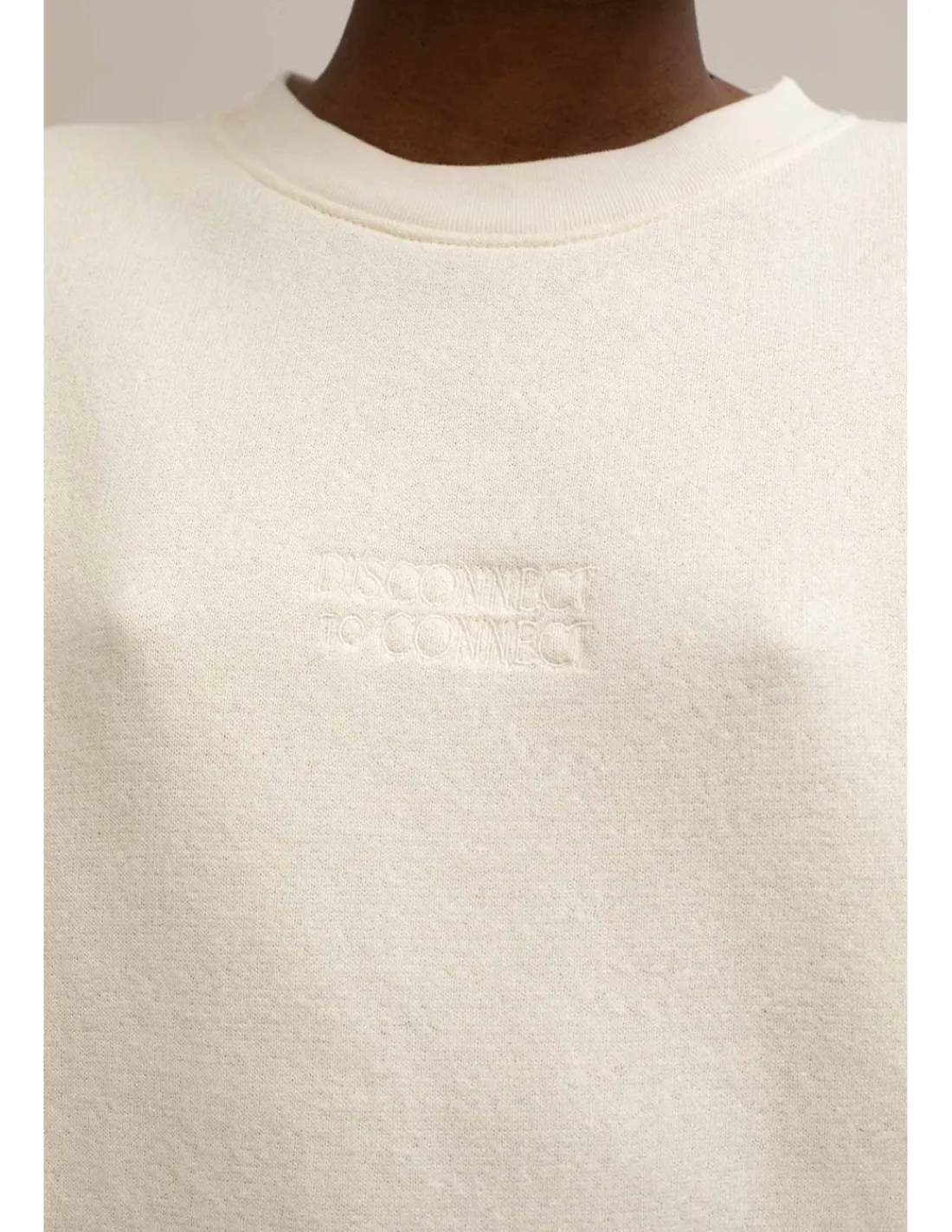 sudadera_disconnect_1.webp Sale SUDADERA DISCONNECT Sudaderas Y Acolchados
