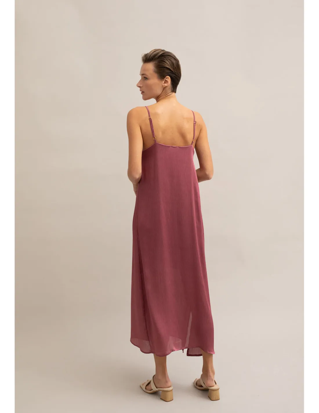 vestido_tajo_1-1.webp Shop VESTIDO TAJO Vestidos